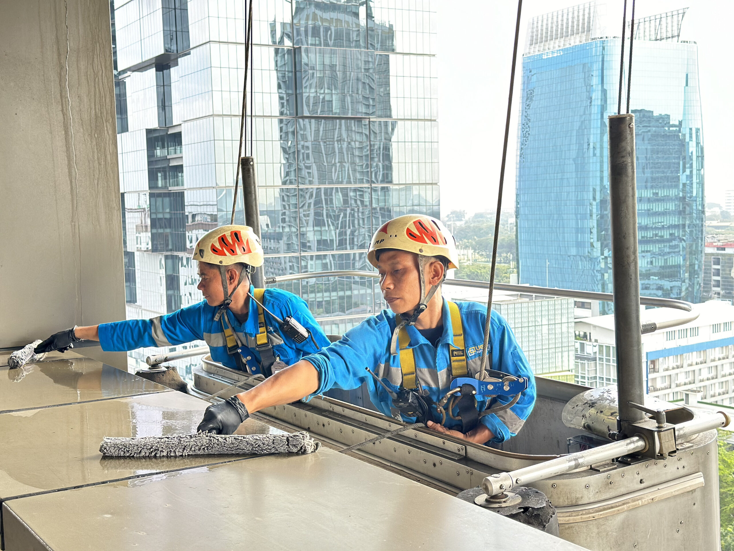 Pembangunan Jembatan Beton di Jakarta Barat